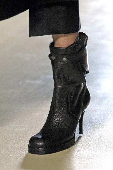 F/W06 DUSTULATOR Leather Stiletto Boots