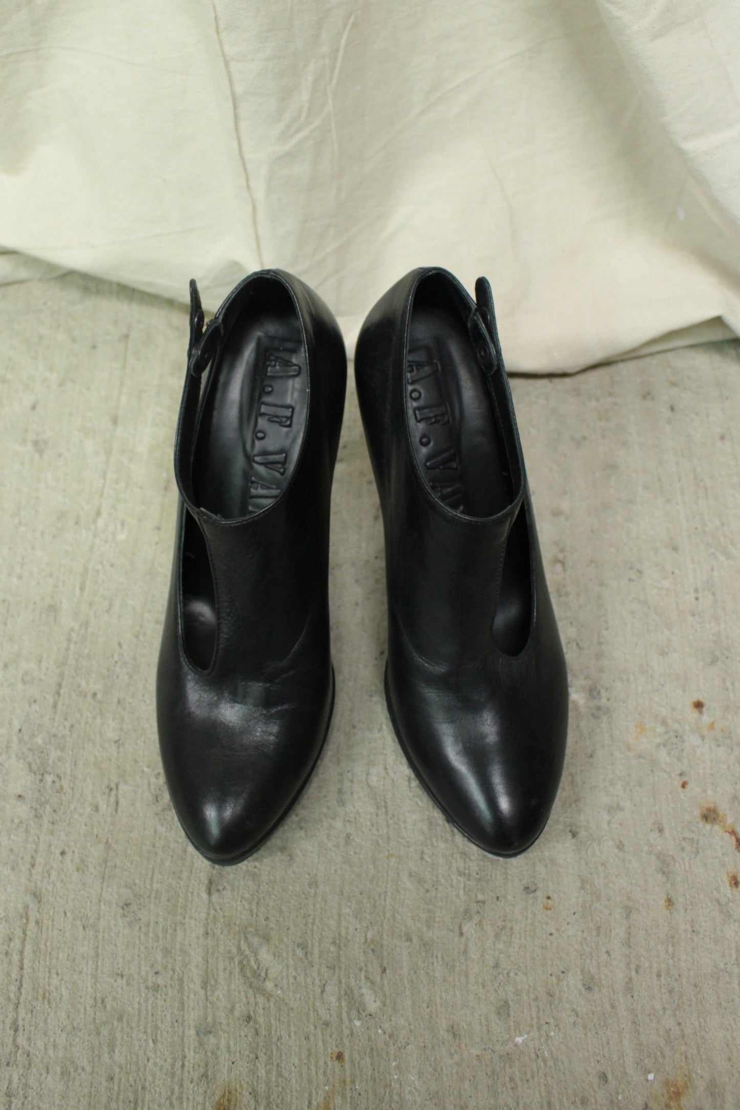 A.F Vandevorst Leather Pumps